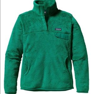 women's impact green Patagonia pull over